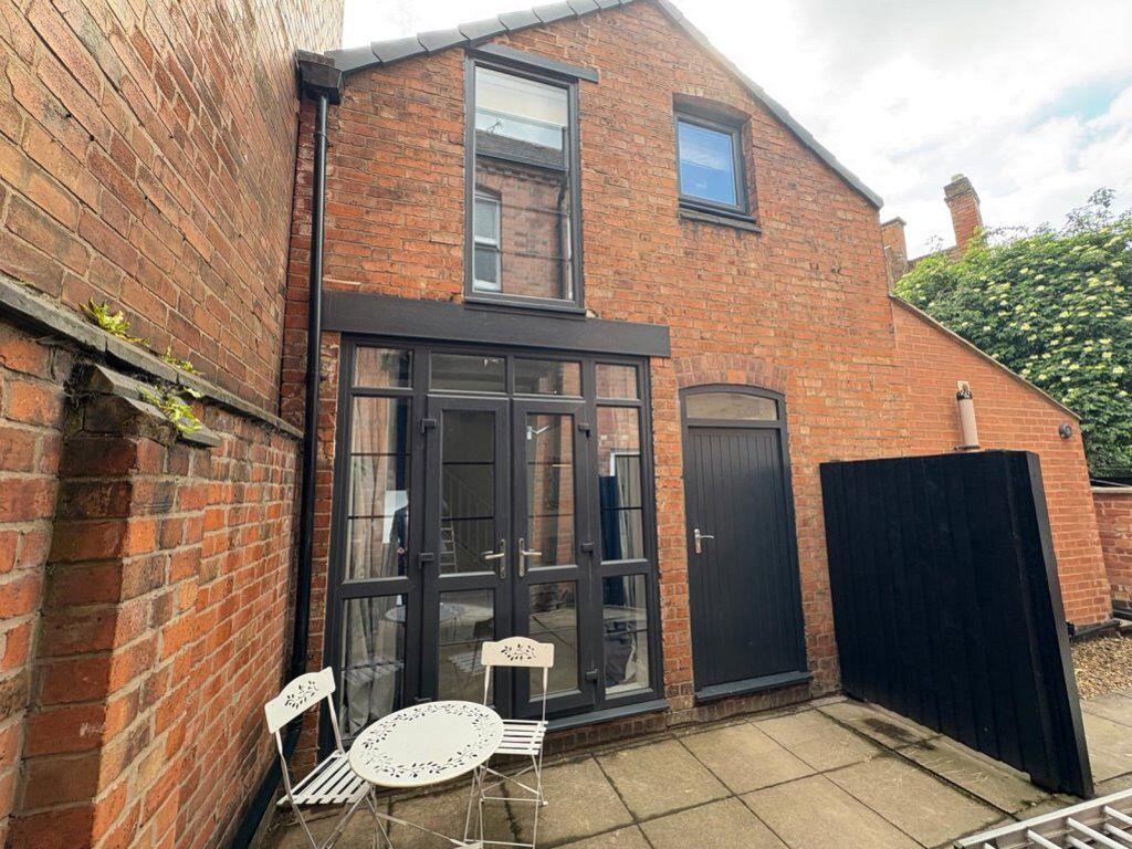 1 bed Annexe for rent in Leicester. From Barkers - Leicester