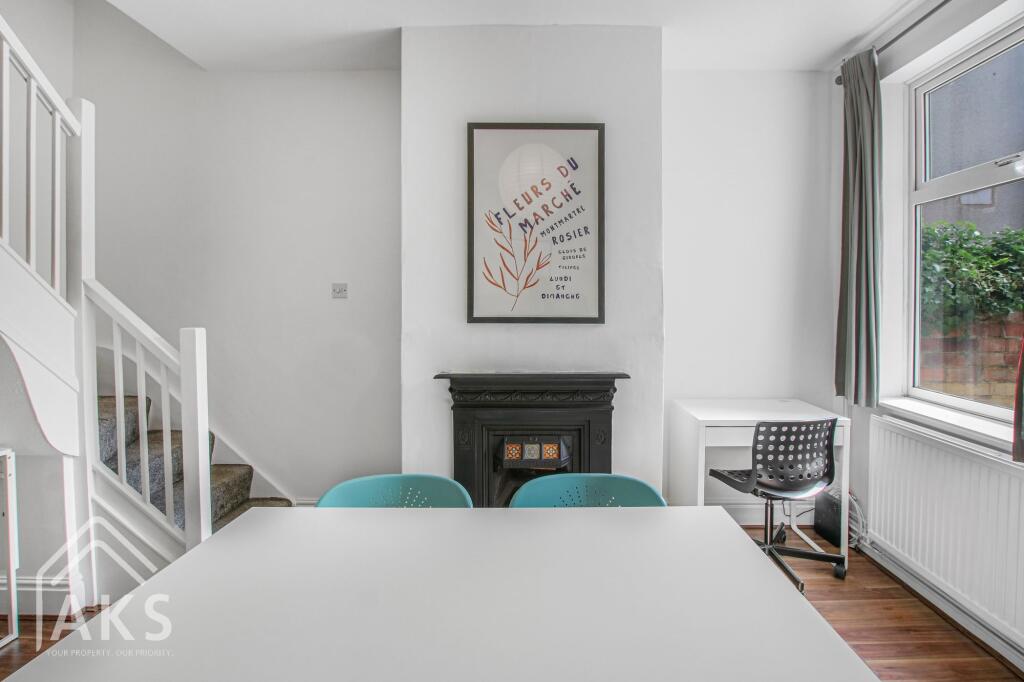 2 bed Mid Terraced House for rent in Derby. From AKS - Derby