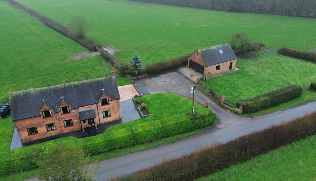 3 bed Cottage for rent in Church Broughton. From AKS - Derby 3 bed Cottage for rent in Church Broughton. From AKS - Derby
