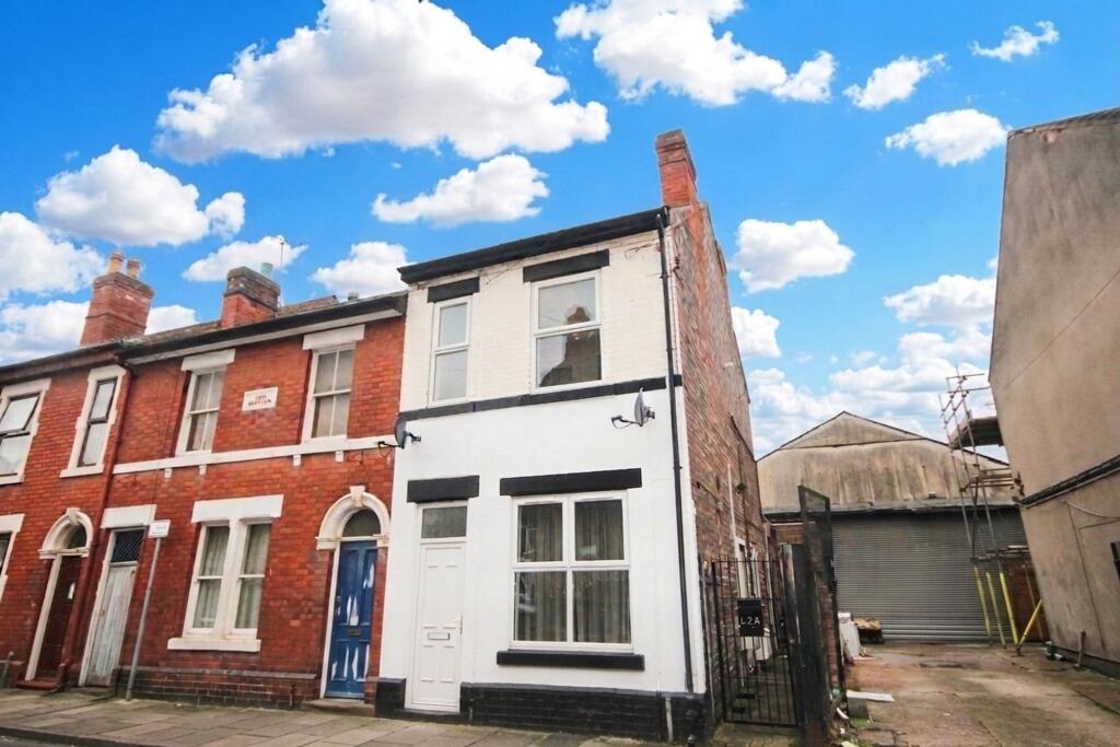 4 bed Studio for rent in Mackworth. From AKS - Derby