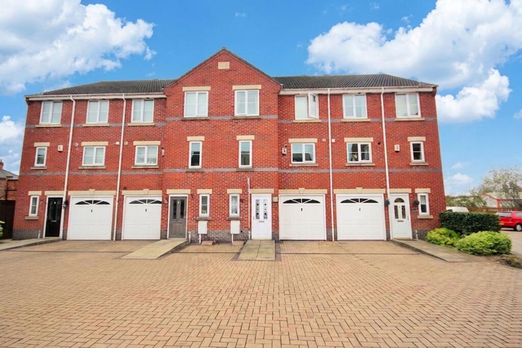4 bed House Share for rent in Mackworth. From AKS - Derby