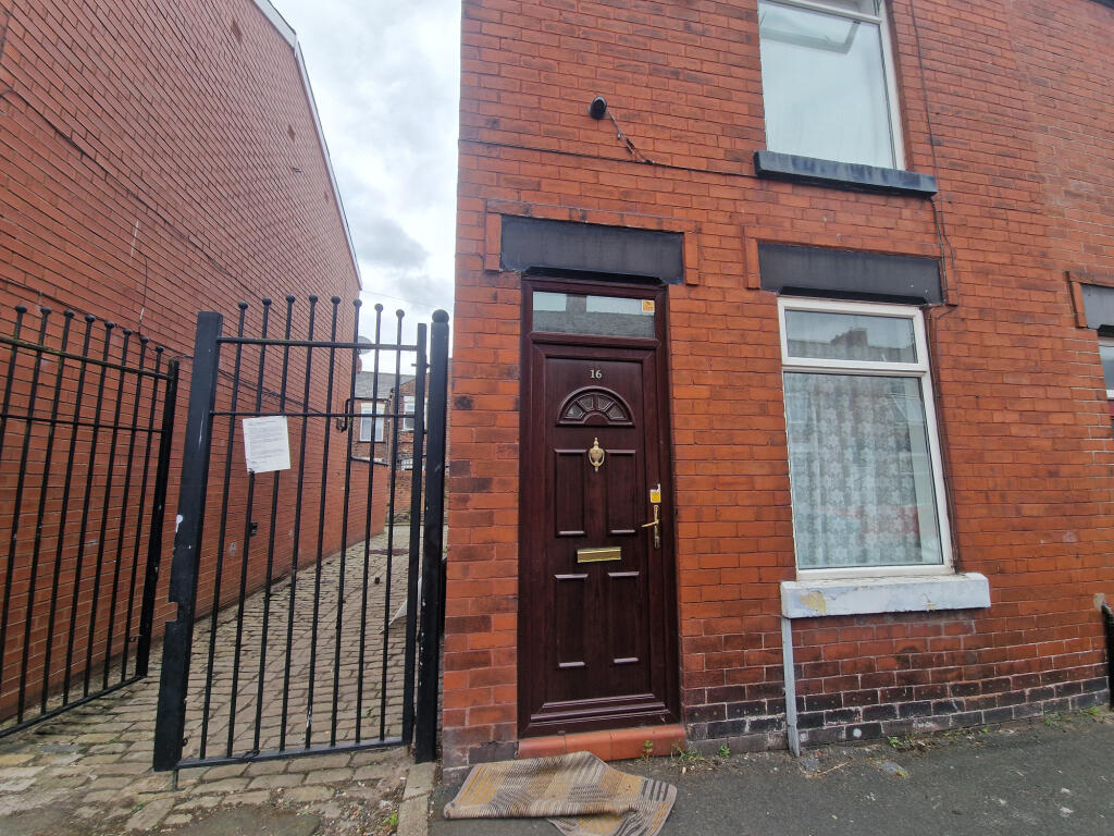 2 bed Mid Terraced House for rent in Droylsden. From Mustafa & Co Property Management - Manchester