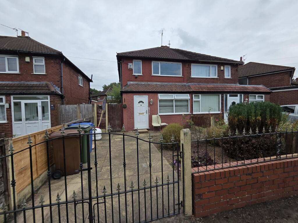 2 bed Semi Detached for rent in Stockport. From Mustafa & Co Property Management - Manchester