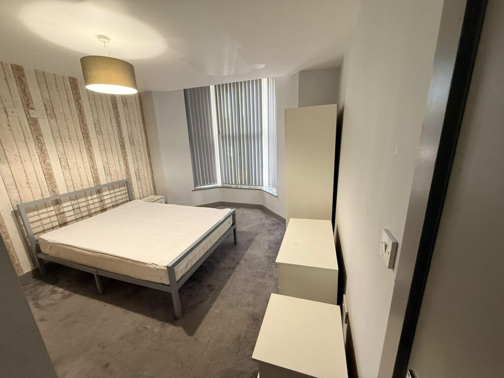 9 bed Mid Terraced House for rent in Liverpool. From Mustafa & Co Property Management - Manchester 9 bed Mid Terraced House for rent in Liverpool. From Mustafa & Co Property Management - Manchester