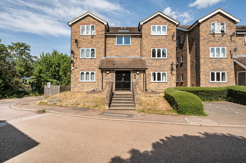 2 bed Apartment for rent in Towcester. From Mustard - Towcester 2 bed Apartment for rent in Towcester. From Mustard - Towcester