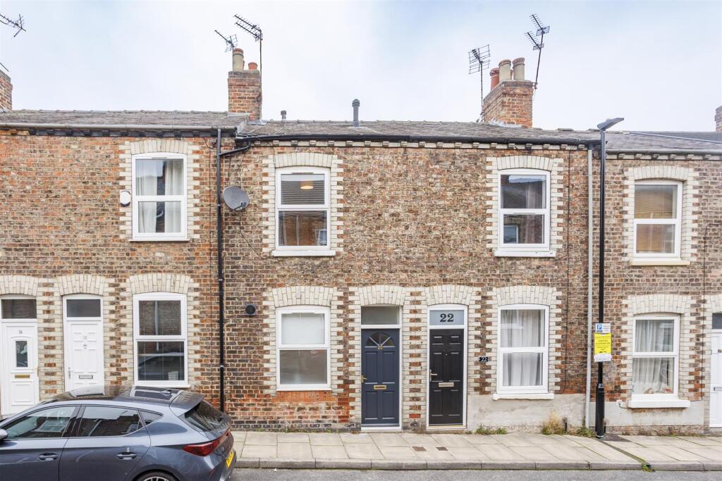 2 bed Mid Terraced House for rent in Bishopthorpe. From Naish Estate Agents - York