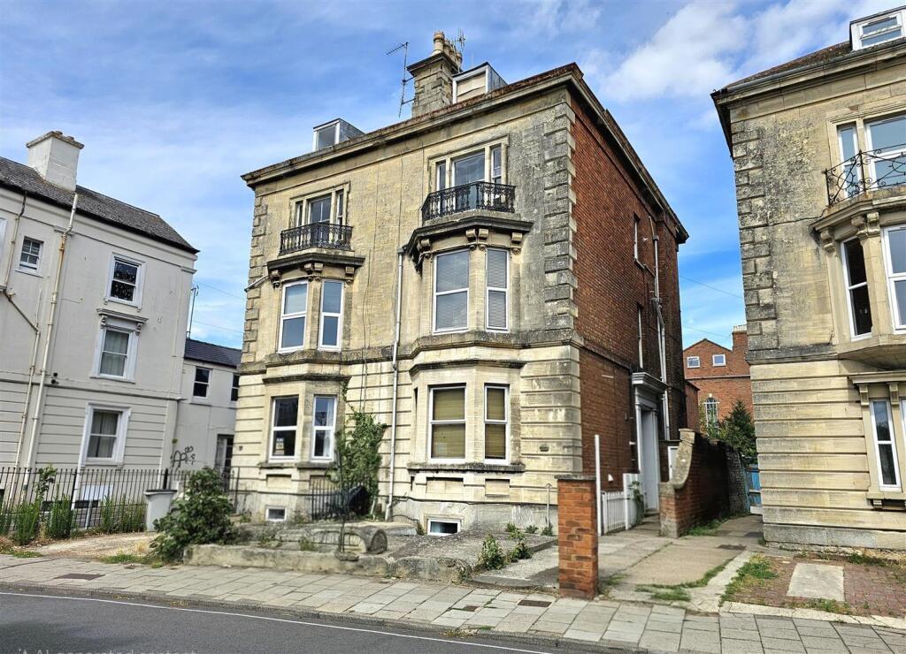 1 bed 1st Floor Flat for rent in Gloucester. From Naylor Powell - Gloucester