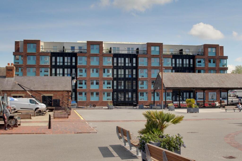 1 bed 1st Floor Flat for rent in Gloucester. From Naylor Powell - Gloucester