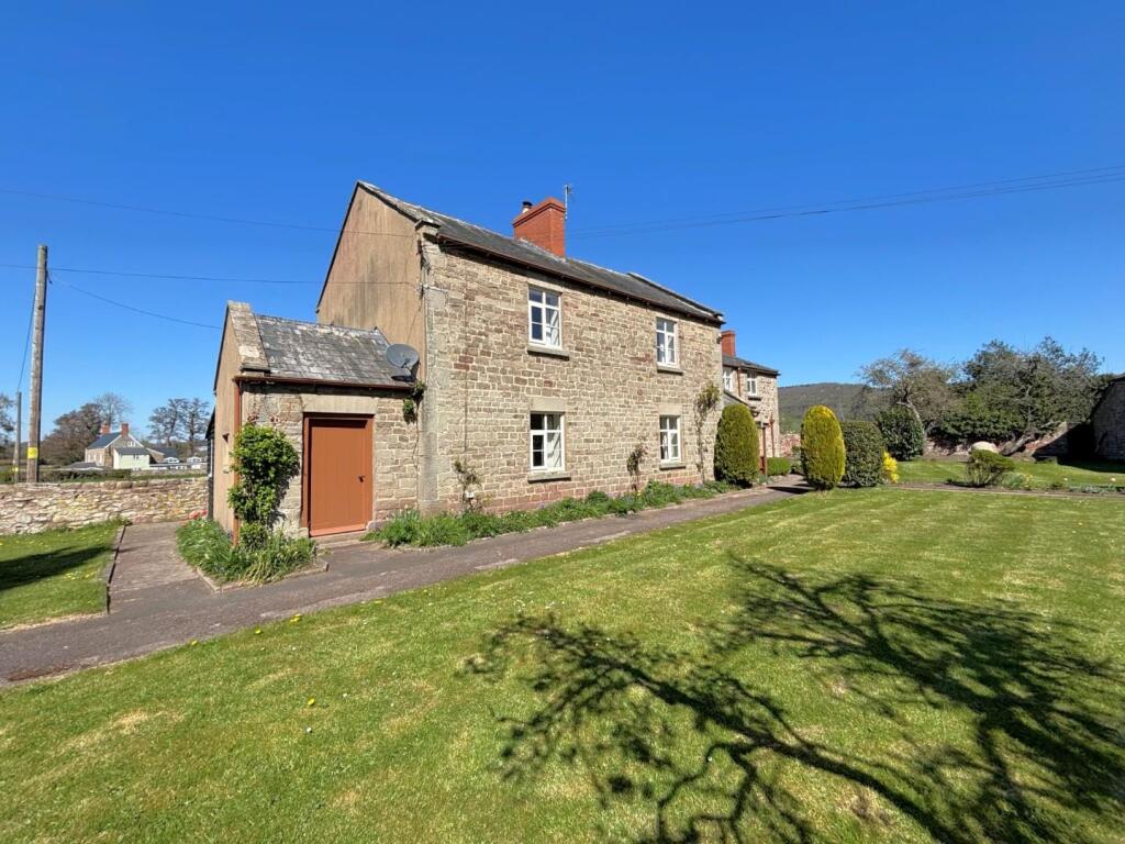 4 bed Detached for rent in Walford. From Naylor Powell - Gloucester 4 bed Detached for rent in Walford. From Naylor Powell - Gloucester