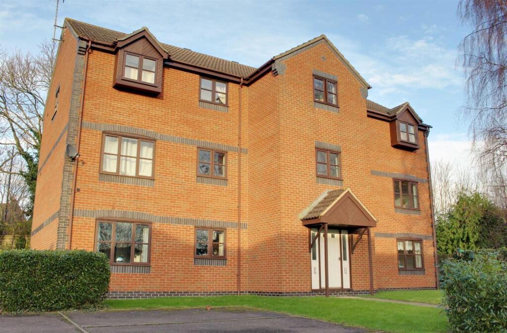 2 bed Apartment for rent in Stonehouse. From Naylor Powell - Gloucester 2 bed Apartment for rent in Stonehouse. From Naylor Powell - Gloucester