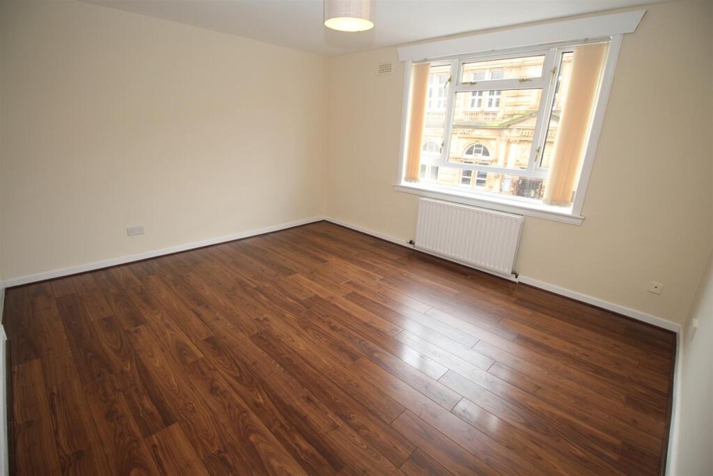 2 bed 1st Floor Flat for rent in Greenock. From Neill Clerk - Greenock