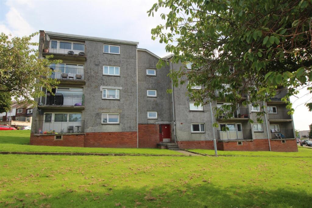 2 bed 1st Floor Flat for rent in Gourock. From Neill Clerk - Greenock 2 bed 1st Floor Flat for rent in Gourock. From Neill Clerk - Greenock