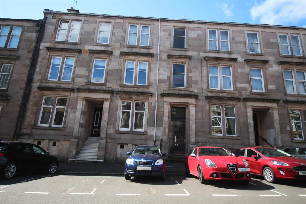 4 bed 1st Floor Flat for rent in Inverkip. From Neill Clerk - Greenock