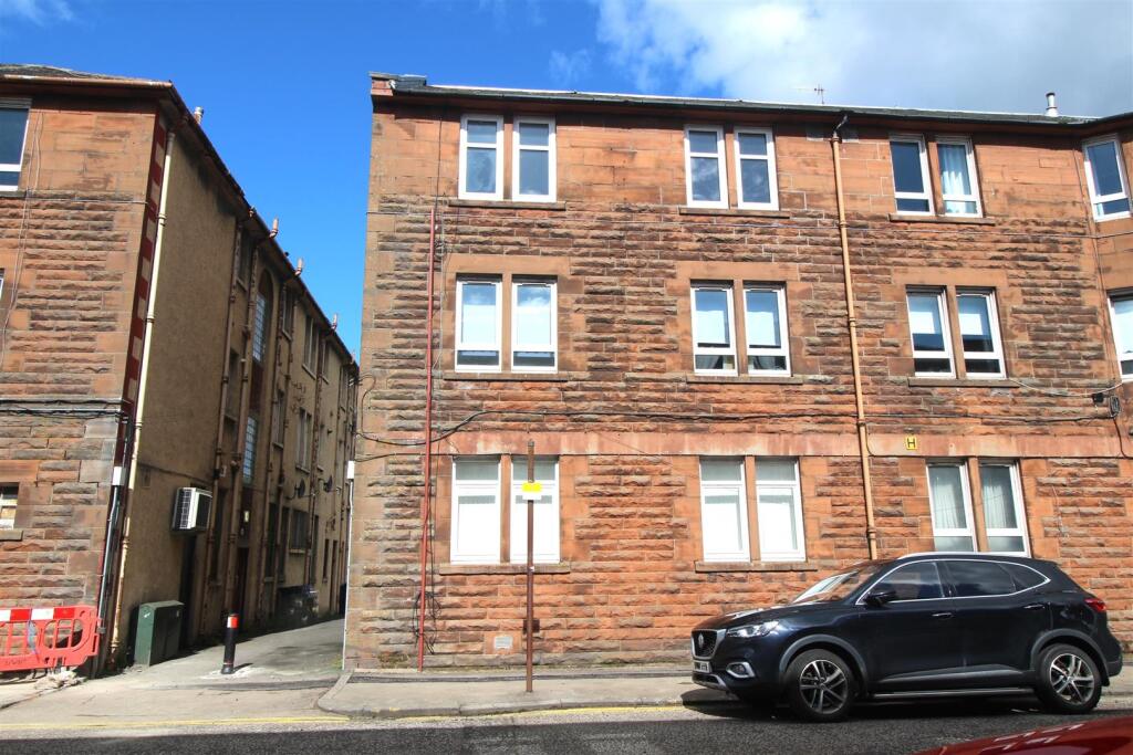 2 bed 1st Floor Flat for rent in Port Glasgow. From Neill Clerk - Greenock 2 bed 1st Floor Flat for rent in Port Glasgow. From Neill Clerk - Greenock