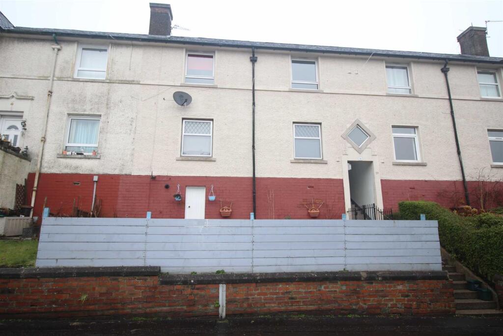 2 bed 1st Floor Flat for rent in Inverkip. From Neill Clerk - Greenock