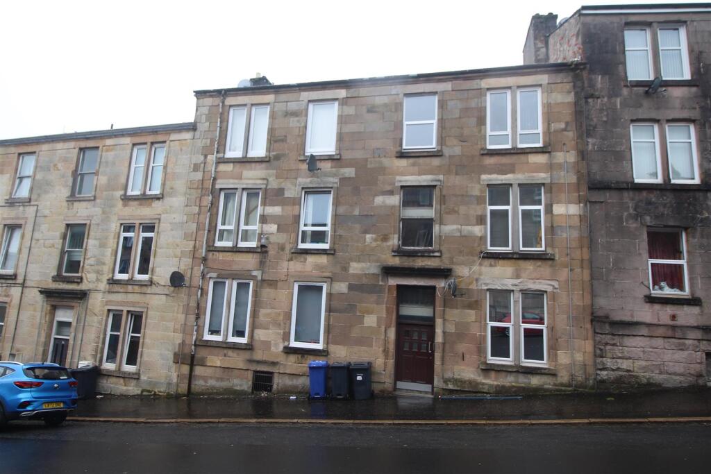 2 bed 1st Floor Flat for rent in Greenock. From Neill Clerk - Greenock 2 bed 1st Floor Flat for rent in Greenock. From Neill Clerk - Greenock