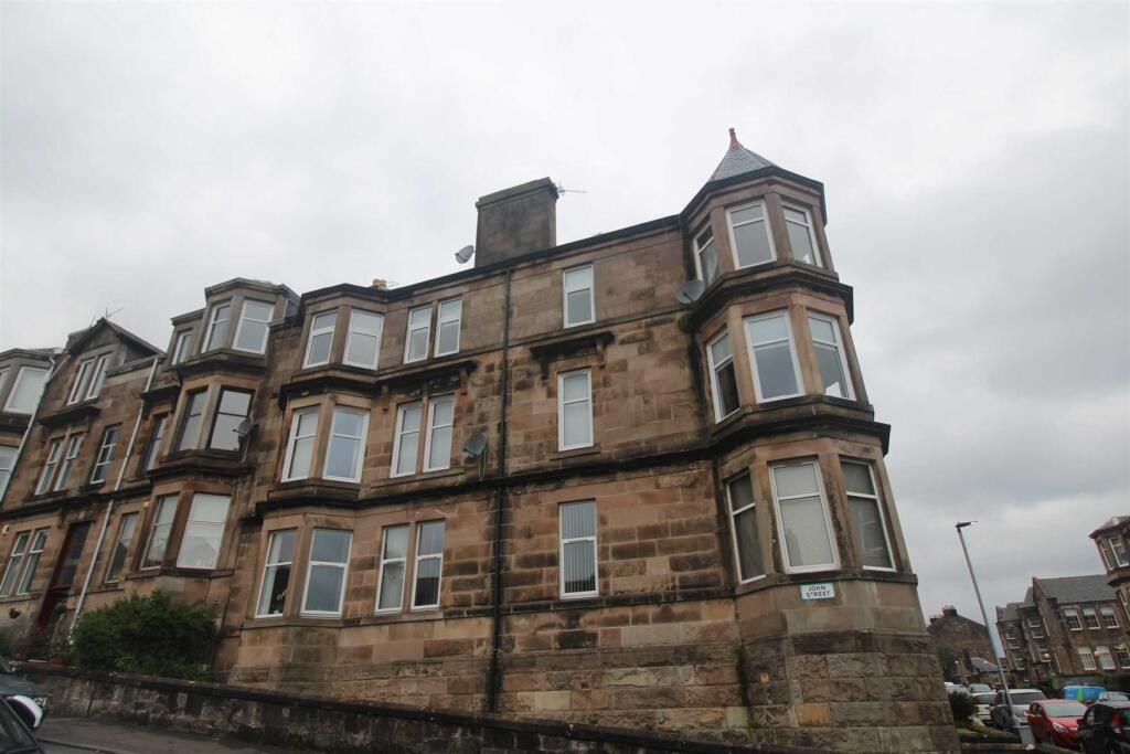 2 bed 1st Floor Flat for rent in Gourock. From Neill Clerk - Greenock 2 bed 1st Floor Flat for rent in Gourock. From Neill Clerk - Greenock