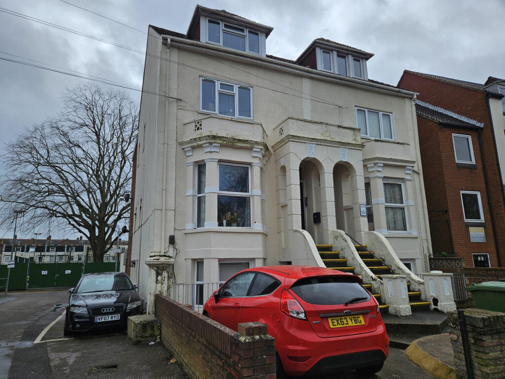 2 bed 1st Floor Flat for rent in Portsmouth. From New Era Agency Ltd - Southsea
