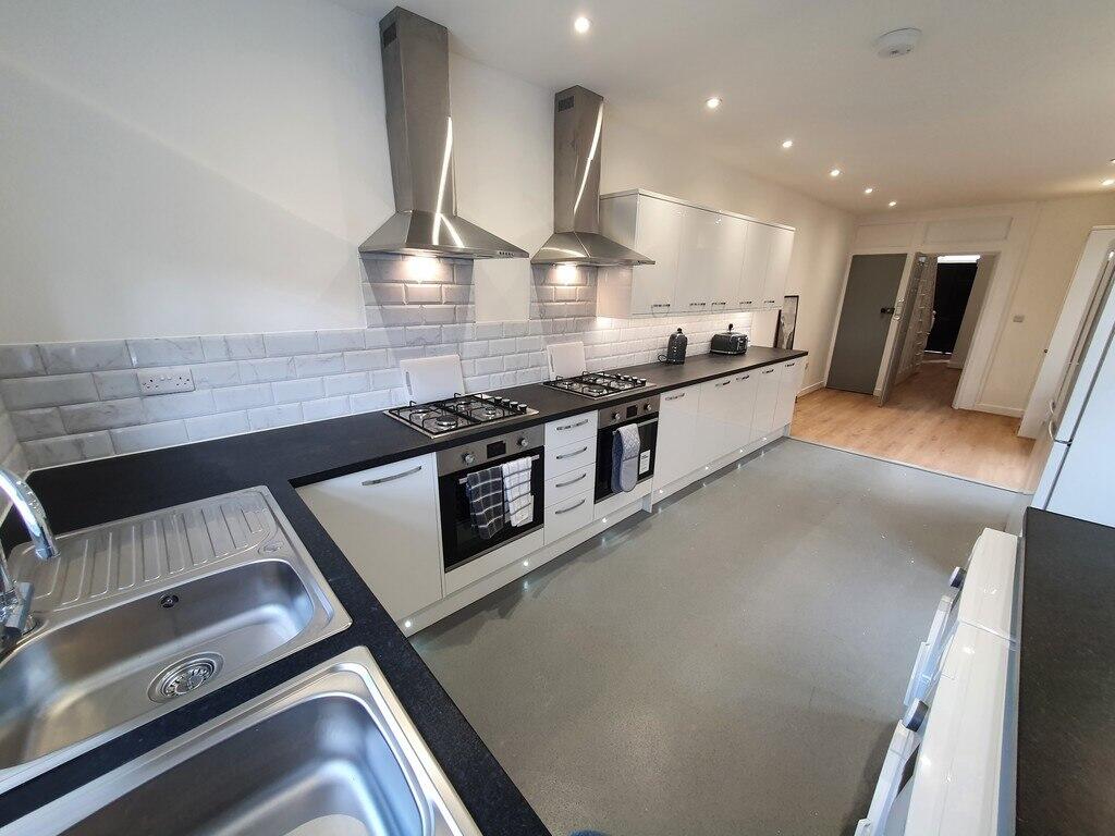 1 bed Mid Terraced House for rent in Portsmouth. From New Era Agency Ltd - Southsea 1 bed Mid Terraced House for rent in Portsmouth. From New Era Agency Ltd - Southsea