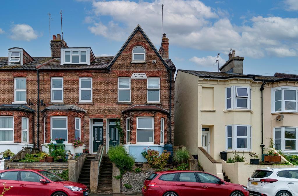 3 bed Detached for rent in Newhaven. From Newberry Tully - Seaford
