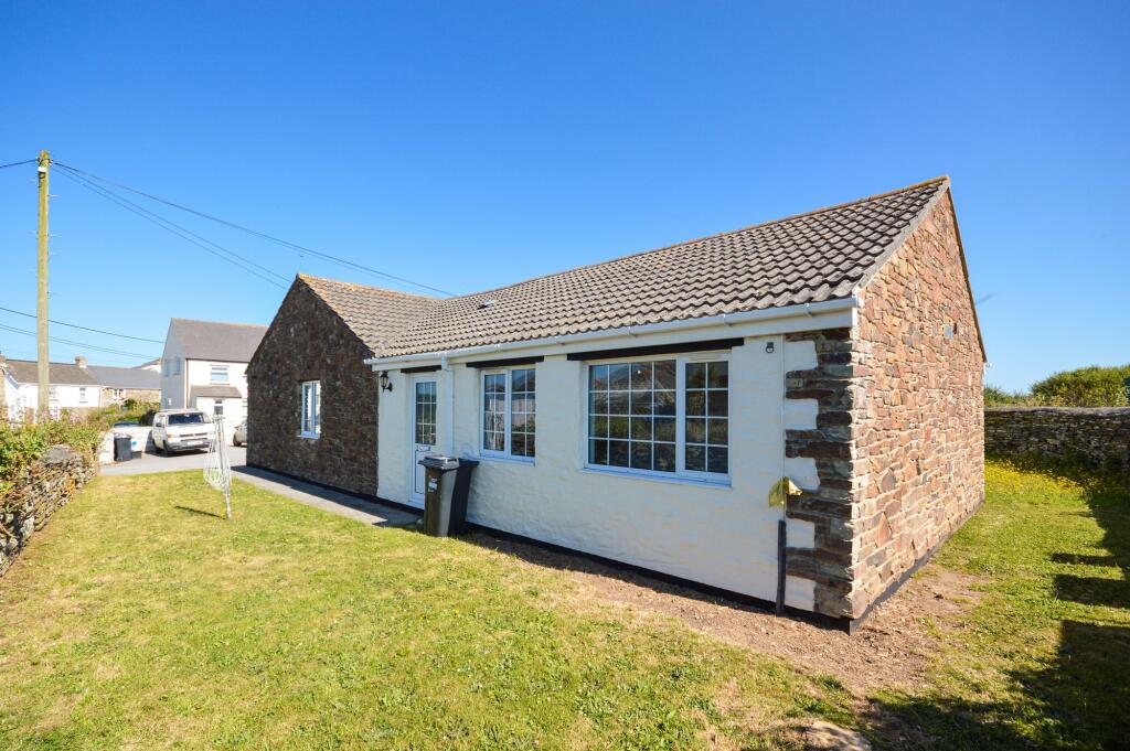 2 bed Bungalow for rent in Newquay. From Newquay Property Centre - Newquay 2 bed Bungalow for rent in Newquay. From Newquay Property Centre - Newquay
