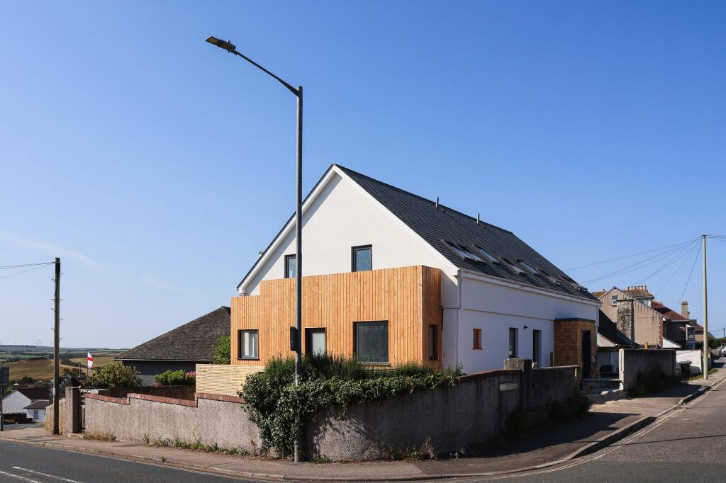 4 bed Semi Detached for rent in Newquay. From Newquay Property Centre - Newquay