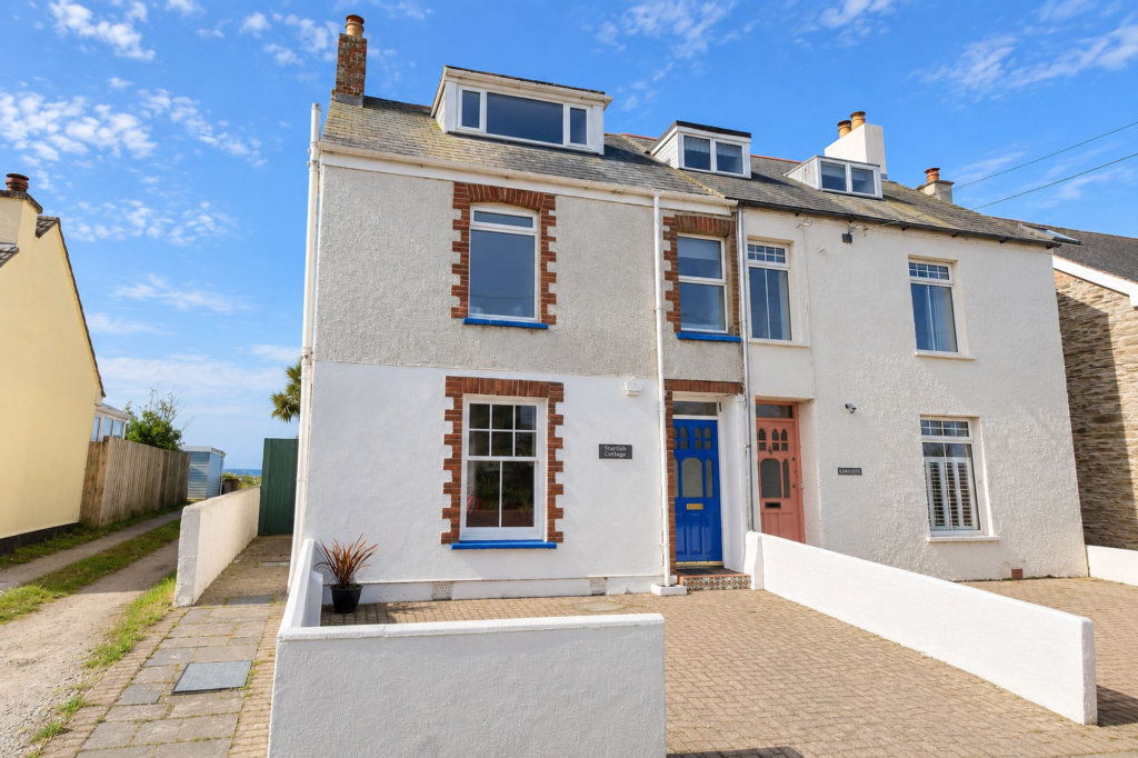 4 bed Semi Detached for rent in Crantock. From Newquay Property Centre - Newquay 4 bed Semi Detached for rent in Crantock. From Newquay Property Centre - Newquay