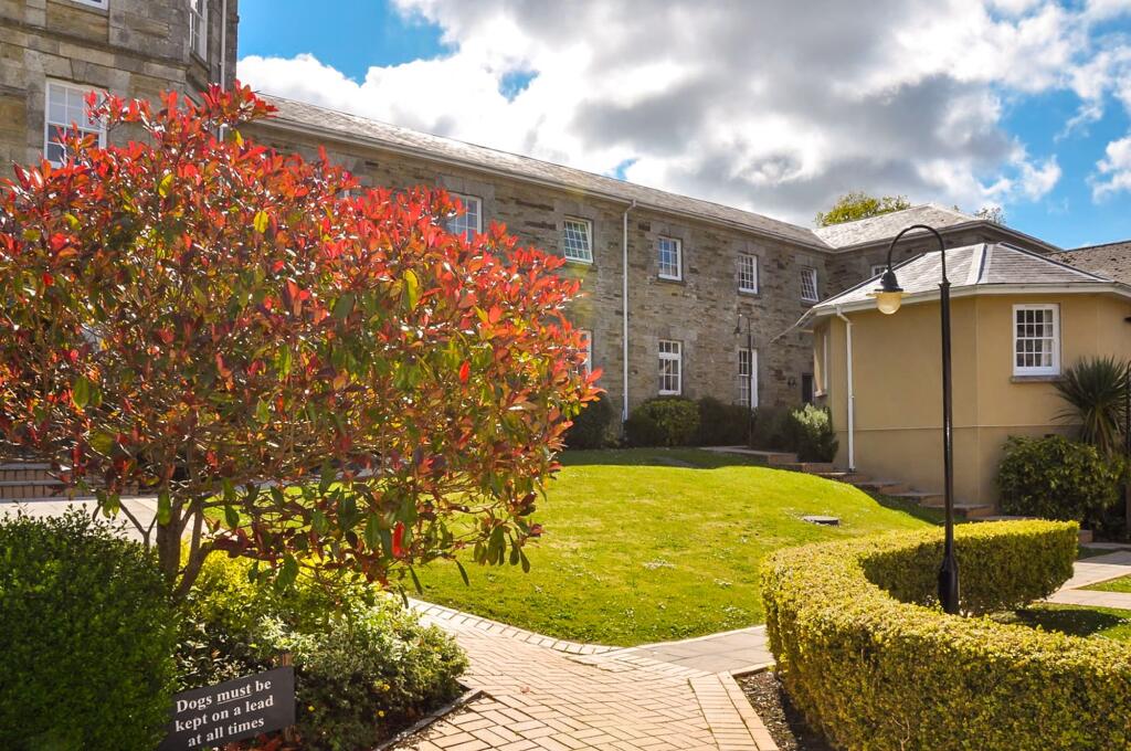 2 bed 1st Floor Flat for rent in St Columb Major. From Newquay Property Centre - Newquay 2 bed 1st Floor Flat for rent in St Columb Major. From Newquay Property Centre - Newquay