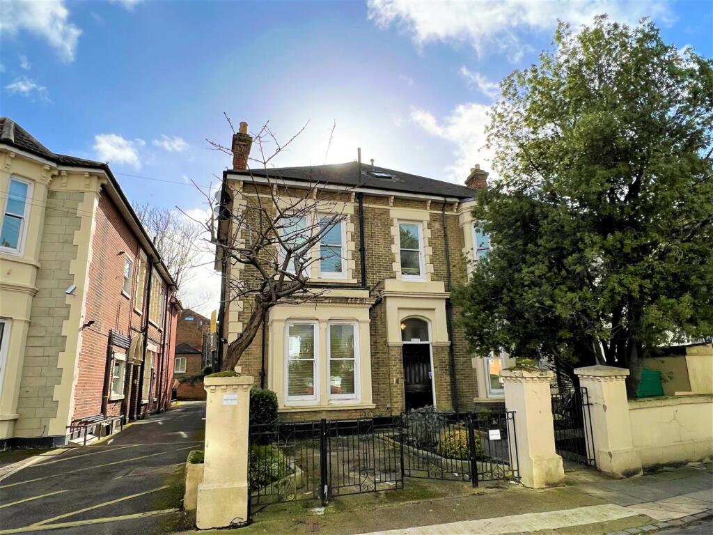 2 bed Apartment for rent in Portsmouth. From NEXA Properties - Southsea