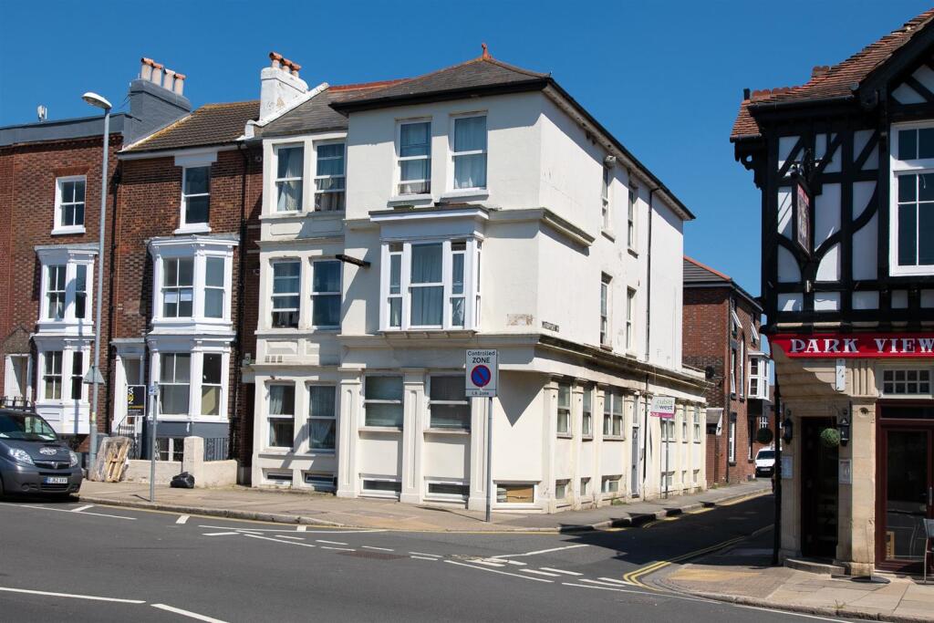 1 bed 1st Floor Flat for rent in Portsmouth. From NEXA Properties - Southsea