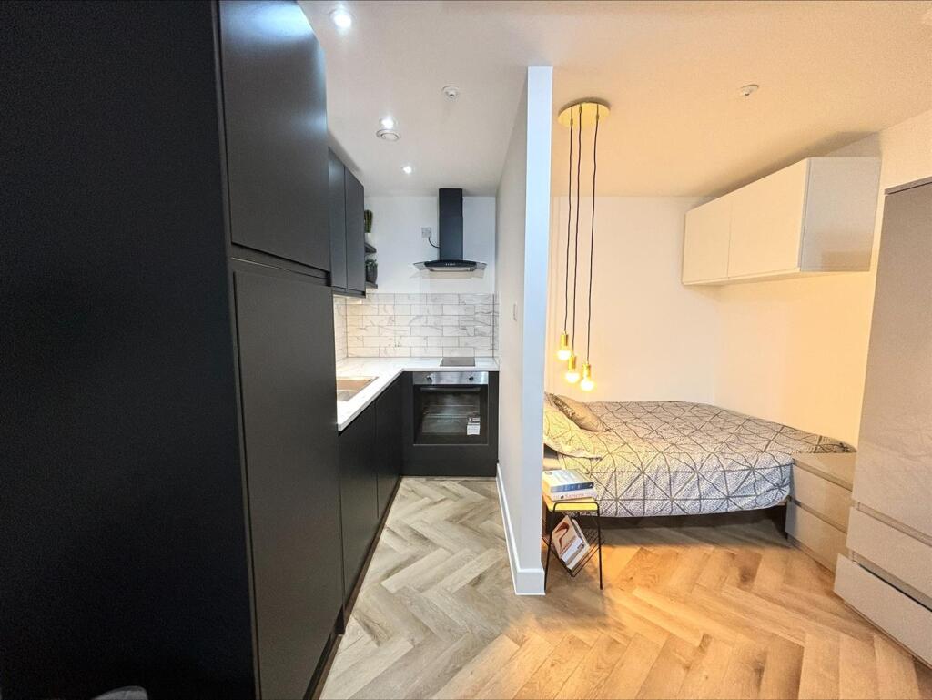 4 bed Studio for rent in Portsmouth. From NEXA Properties - Southsea 4 bed Studio for rent in Portsmouth. From NEXA Properties - Southsea