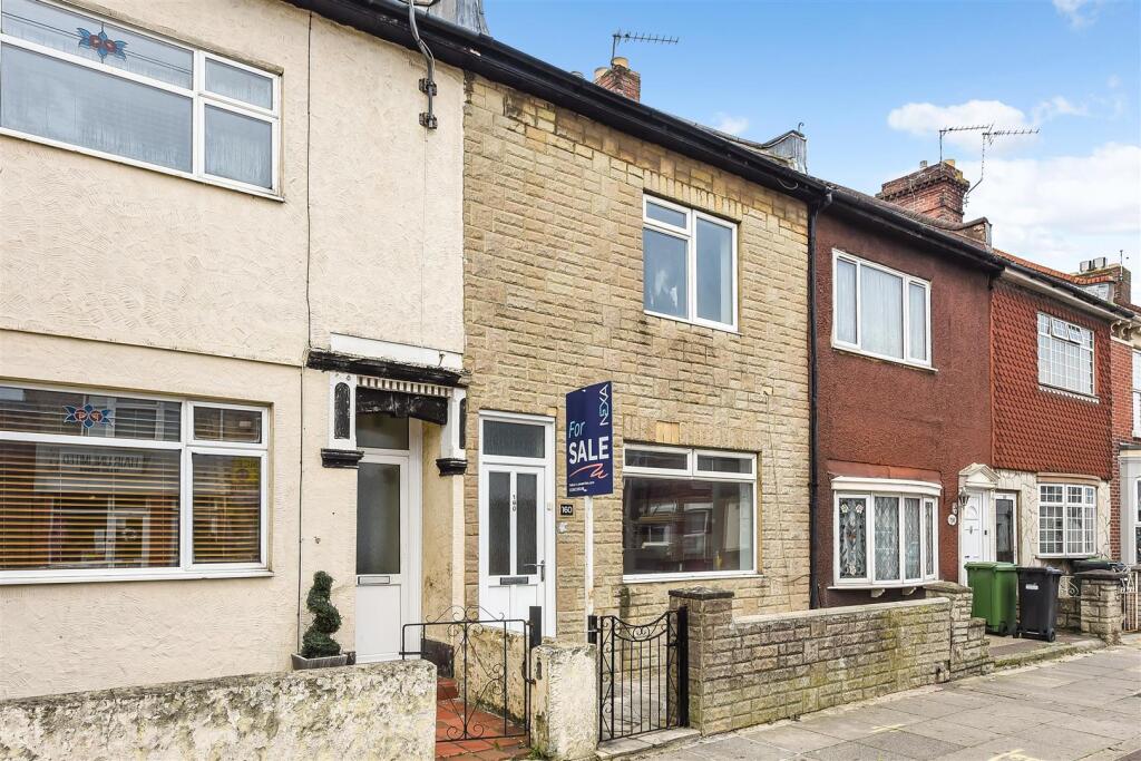4 bed Mid Terraced House for rent in Portsmouth. From NEXA Properties - Southsea