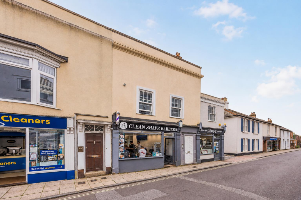 2 bed Apartment for rent in Emsworth. From NEXA Properties - Southsea