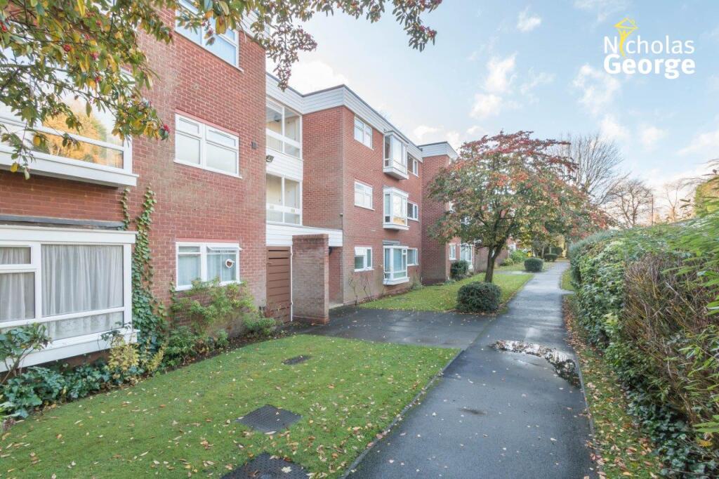 2 bed 1st Floor Flat for rent in Birmingham. From Nicholas George Ltd - Moseley