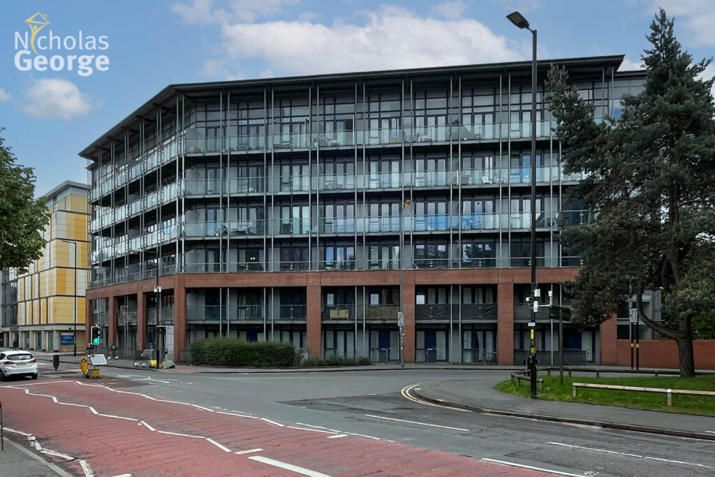 2 bed 1st Floor Flat for rent in Birmingham. From Nicholas George Ltd - Moseley