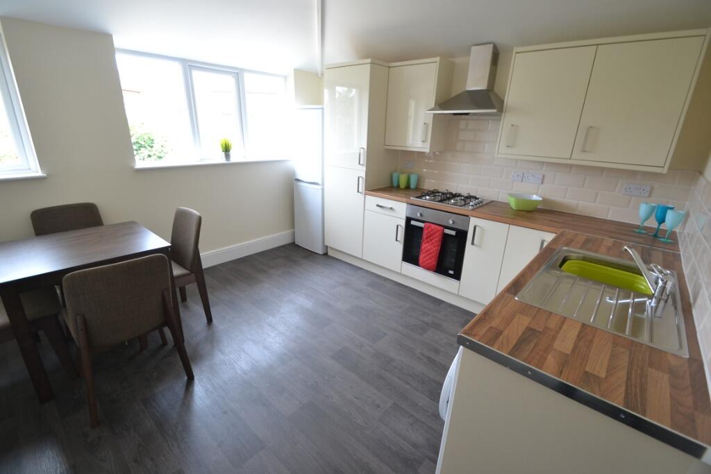 4 bed Detached for rent in West Bridgford. From Nicholas Humphreys - Nottingham