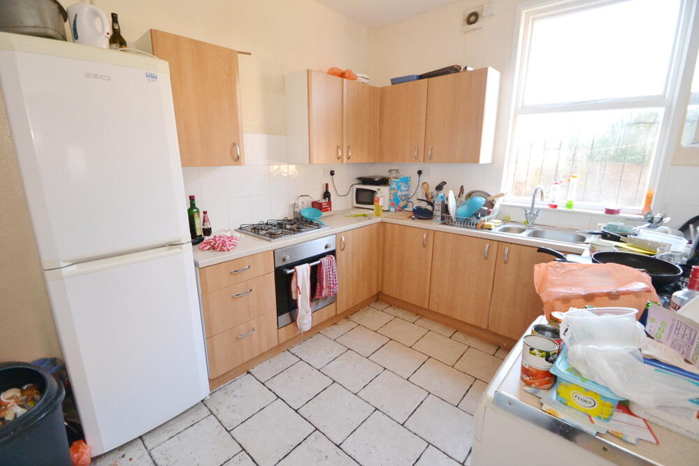 5 bed Semi Detached for rent in Nottingham. From Nicholas Humphreys - Nottingham
