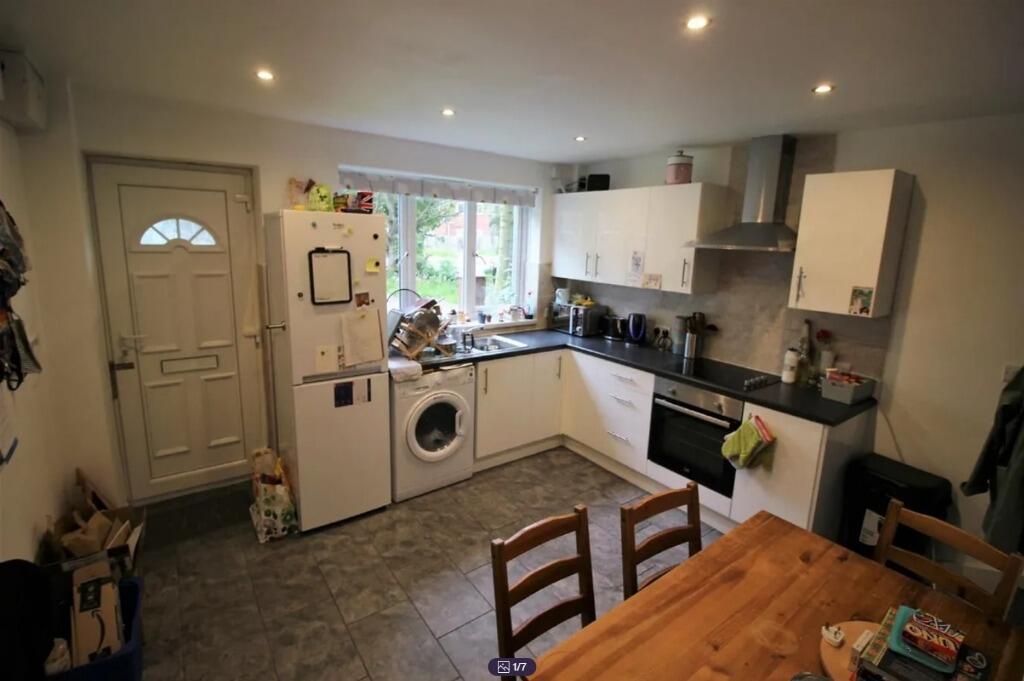 3 bed Semi Detached for rent in Nottingham. From Nicholas Humphreys - Nottingham