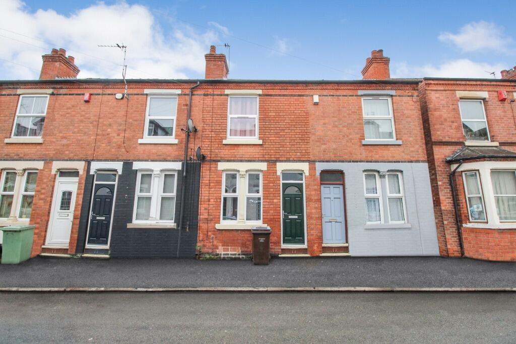 2 bed Mid Terraced House for rent in West Bridgford. From Nicholas Humphreys - Nottingham