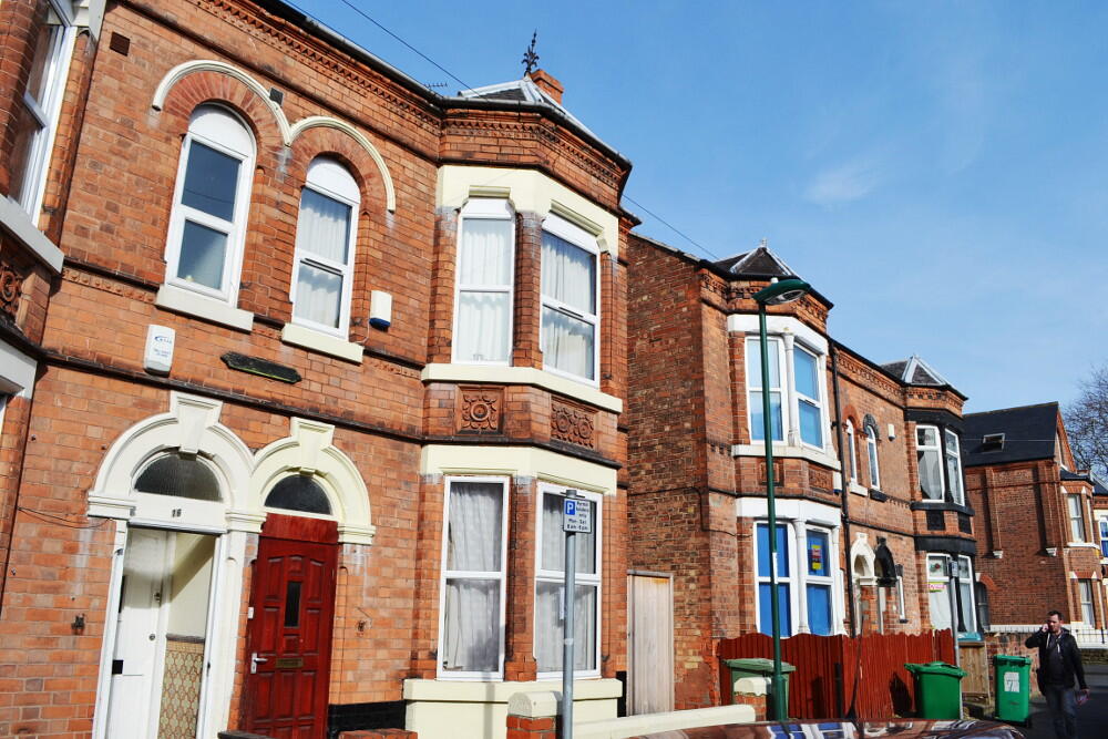 5 bed Semi Detached for rent in Nottingham. From Nicholas Humphreys - Nottingham 5 bed Semi Detached for rent in Nottingham. From Nicholas Humphreys - Nottingham