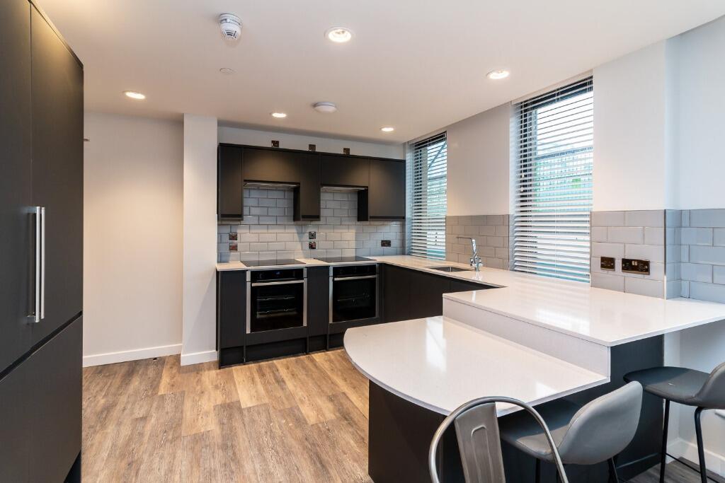 5 bed Apartment for rent in Nottingham. From Nicholas Humphreys - Nottingham