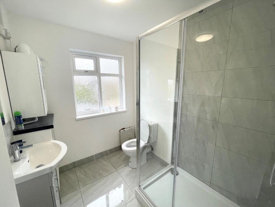 6 bed Semi Detached for rent in Beeston. From Nicholas Humphreys - Nottingham