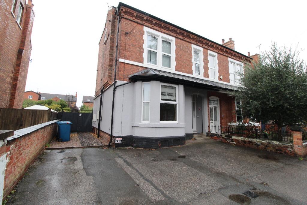 2 bed 1st Floor Flat for rent in West Bridgford. From Nicholas Humphreys - Nottingham