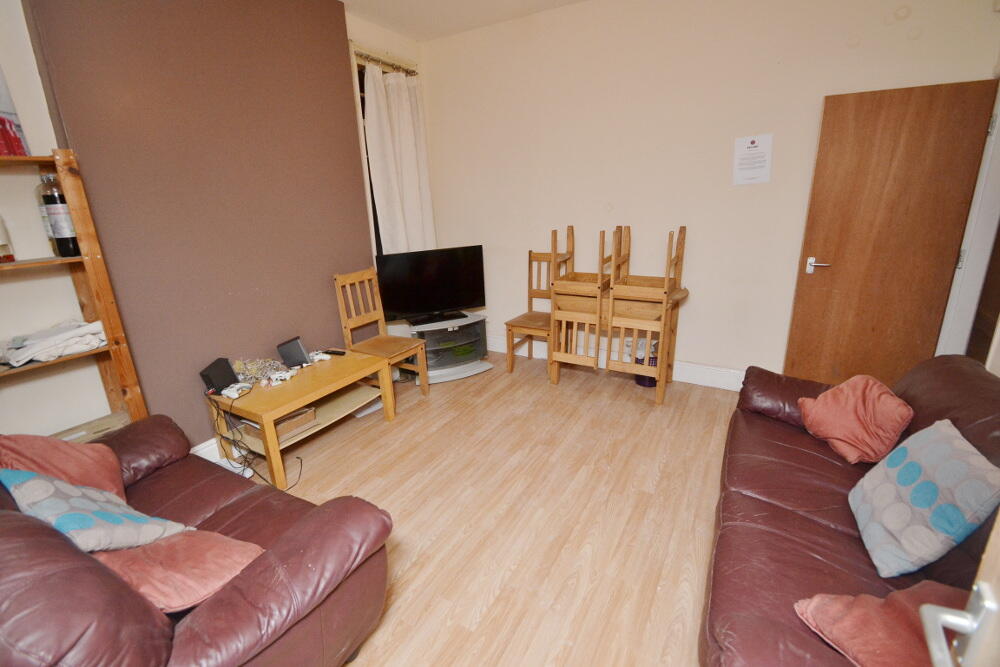 4 bed Semi Detached for rent in Nottingham. From Nicholas Humphreys - Nottingham