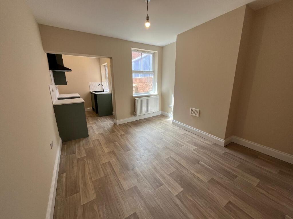 3 bed 1st Floor Flat for rent in Ilkeston. From Nicholas Humphreys - Nottingham