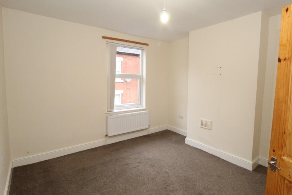 3 bed Mid Terraced House for rent in Ilkeston. From Nicholas Humphreys - Nottingham