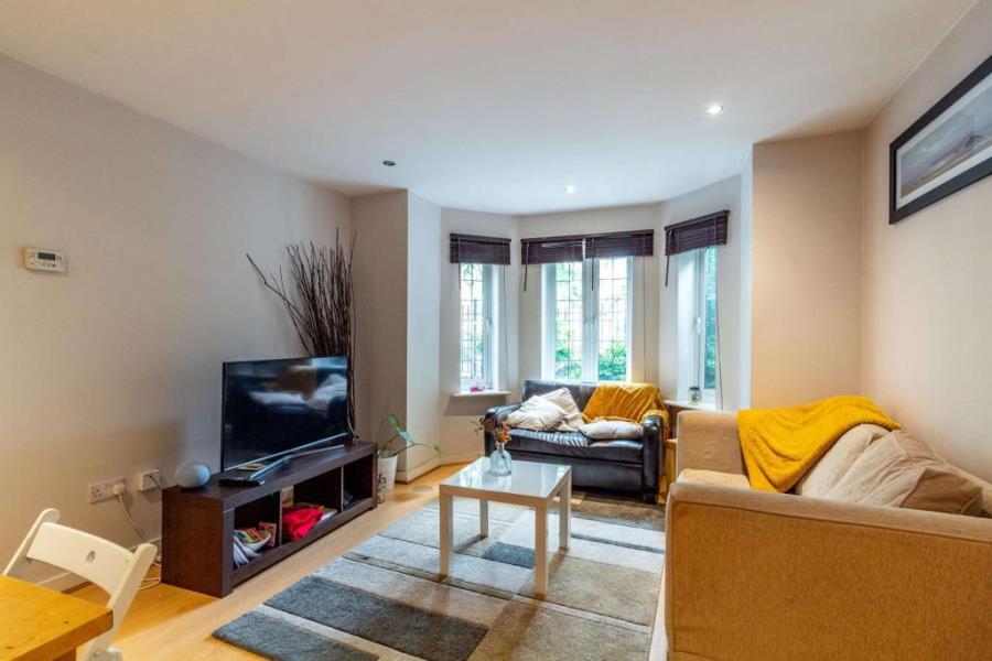 2 bed Apartment for rent in Stretford. From Northern Group - Manchester