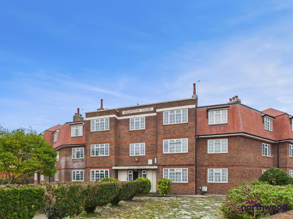 2 bed 1st Floor Flat for rent in Eastbourne. From Northwood - Eastbourne