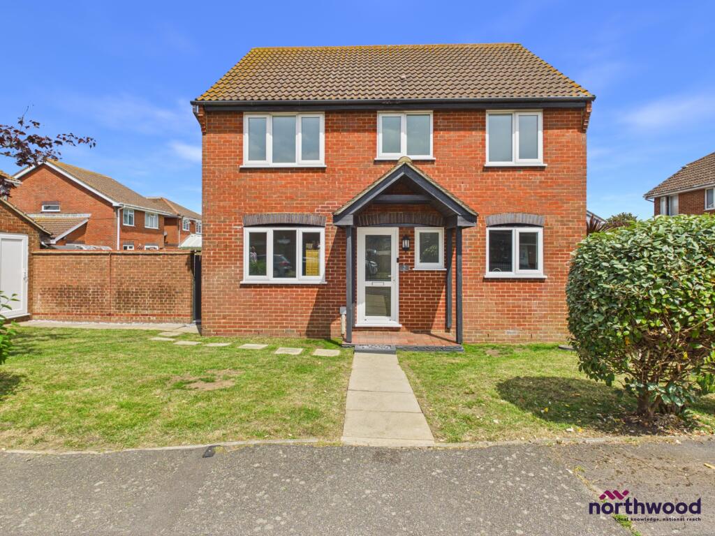 4 bed Detached for rent in Crumbles. From Northwood - Eastbourne