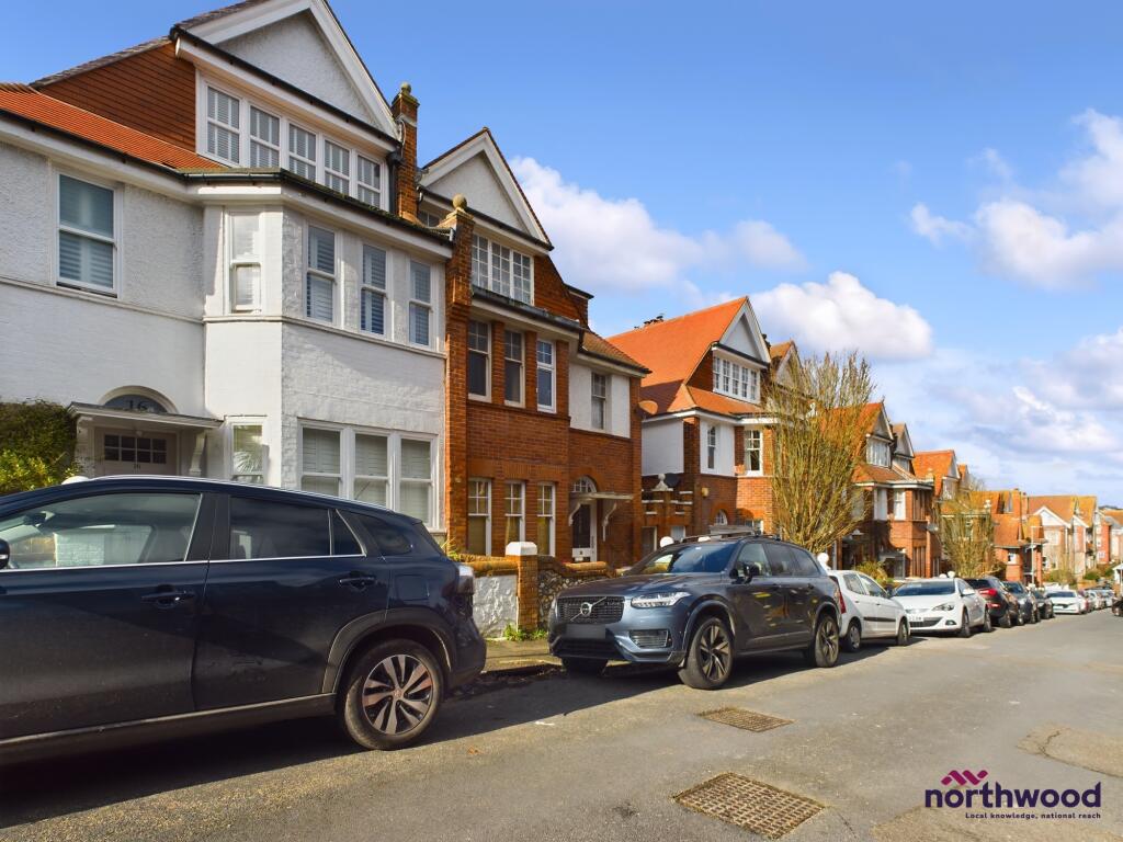 2 bed 1st Floor Flat for rent in Eastbourne. From Northwood - Eastbourne